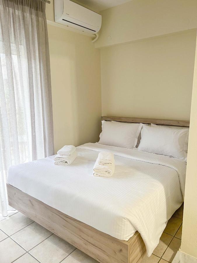 Clio City Apartment Ioannina Bagian luar foto