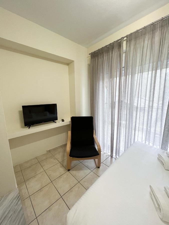 Clio City Apartment Ioannina Bagian luar foto
