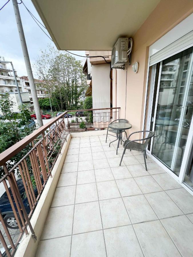 Clio City Apartment Ioannina Bagian luar foto